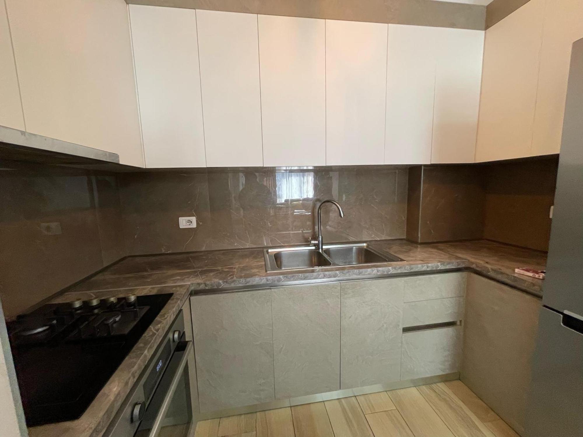 Lux, Don Bosko Apartment *